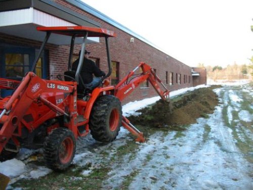 Trenching Frozen Ground for Underground Cable